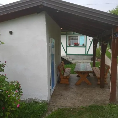 Etno Selo דירה *